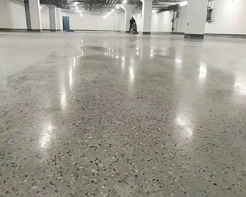 大连交通信号灯红绿灯 大连交通信号灯红绿灯